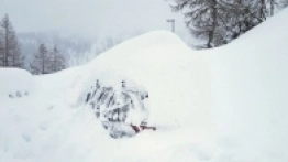 Na pożegnanie sypnęło śniegiem. Spadło go tyle, że mieliśmy problem ze zlokalizowaniem naszego auta - zdjęcie 6