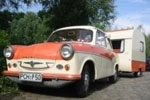 Trabant i przyczepa kempingowa