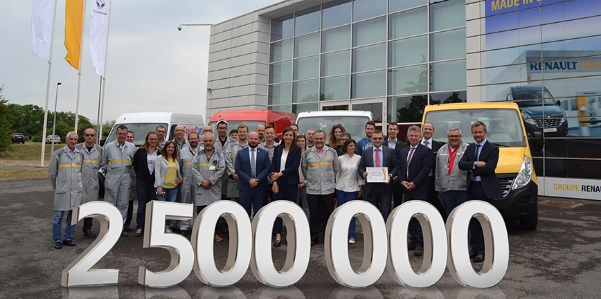 2,5-milionowy Renault Master trafił do Polski