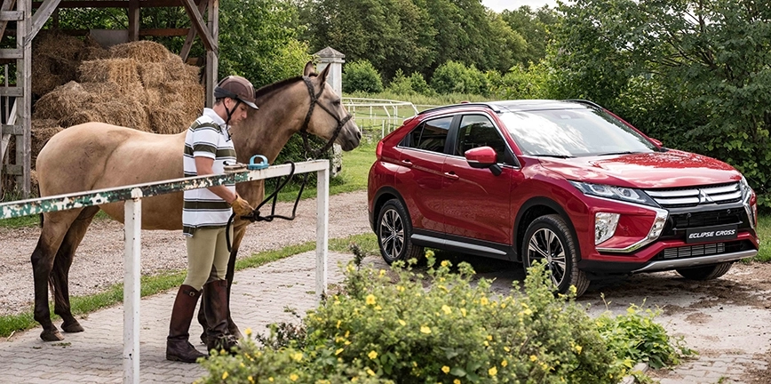 Mitsubishi Eclipse Cross już w Polsce. SUV z sylwetką coupe?