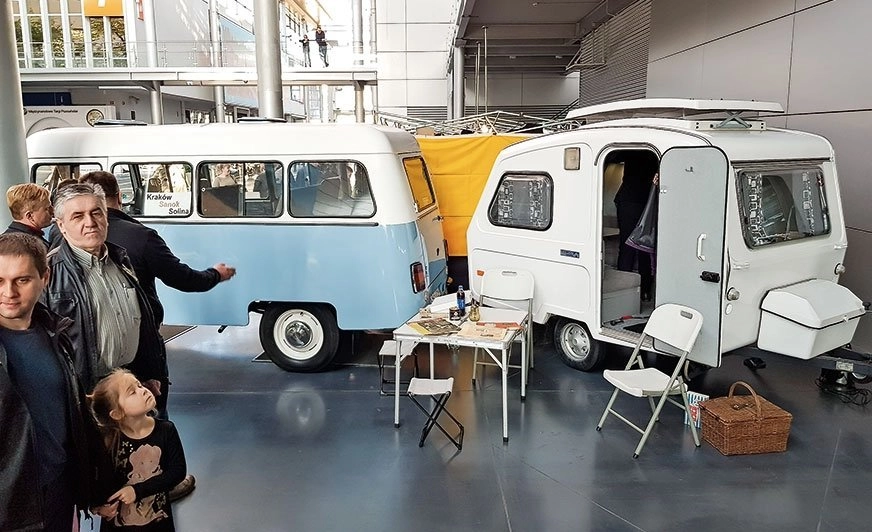 Udany start Retro Caravaningu na targach Retro Motor Show