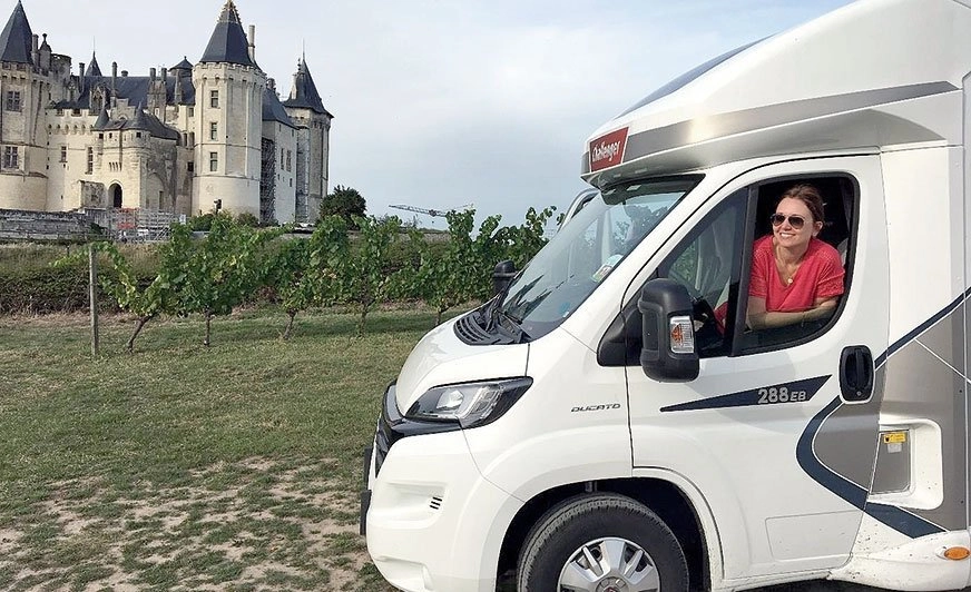 Pomysł na wakacje - dwa tygodnie kamperem we Francji