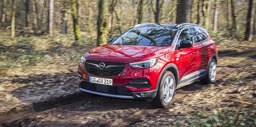 Opel Grandland X z systemem IntelliGrip