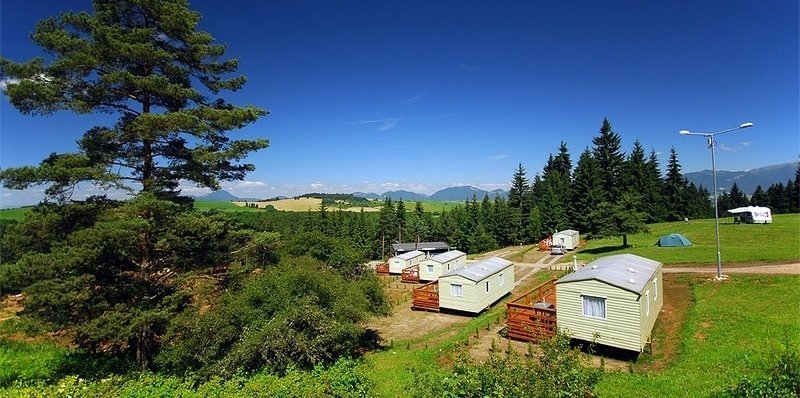 Widok na kemping Bystrina, Słowacja. Jest on dostępny w naszej wyszukiwarce
