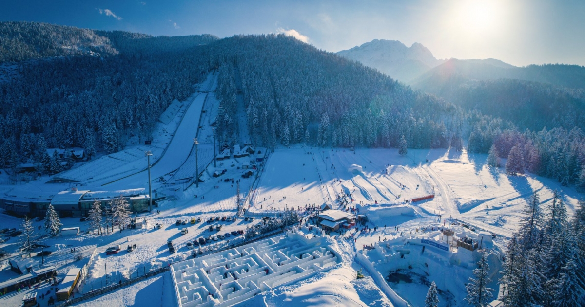Zakopane to jeden z najpopularniejszych kierunków zimowych w całej Polsce