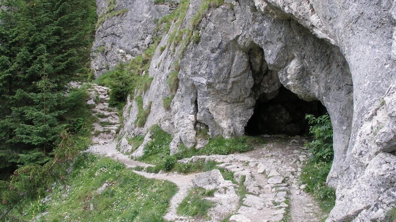 Jaskinia Obłazowa