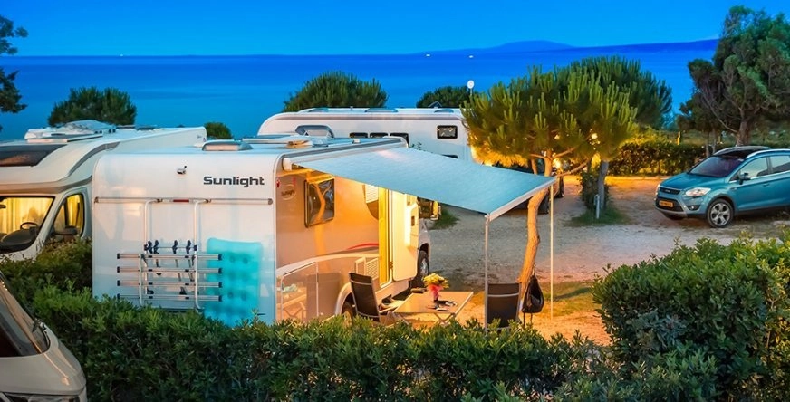 Chorwackie kempingi i granice otwarte