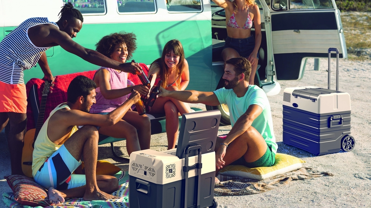 Lodówka, którą zabierzesz w podróż