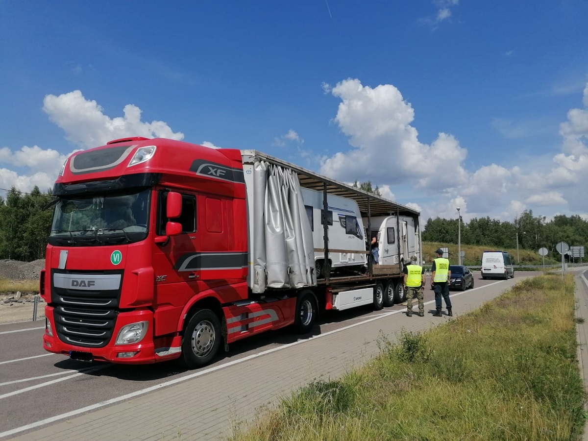 Odzyskano przyczepę kempingową wartą 120 tys. zł