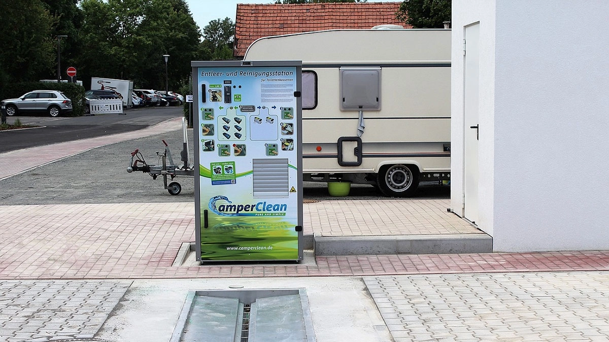 Od teraz toaleta sprząta się sama