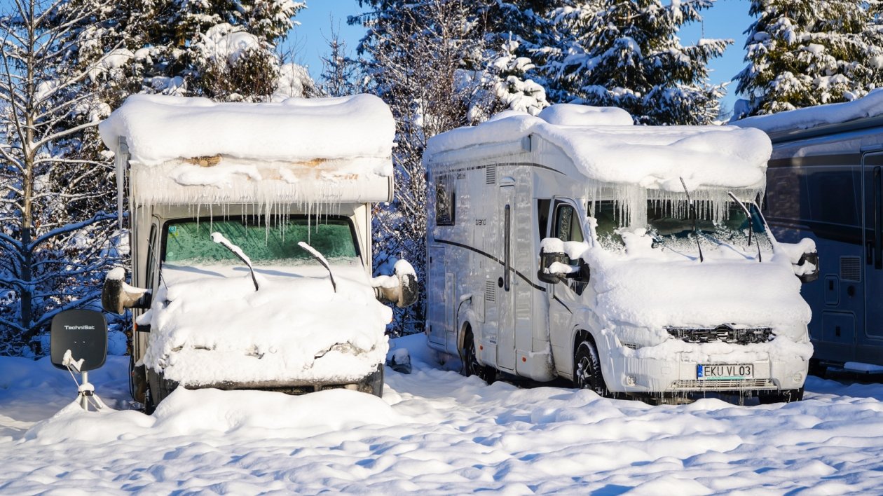 18 patentów na zimowy caravaning