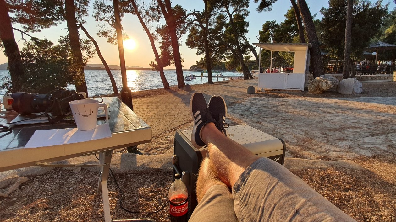 Chill... i nic więcej nie potrzeba. Nieważne, gdzie - ważne, że odpoczywasz