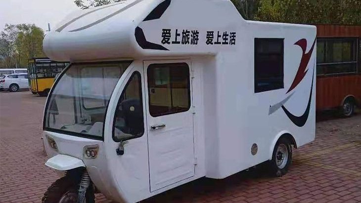 Kamper z Aliexpress