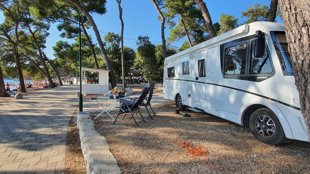 Caravaning jest piękny i wolny pod warunkiem, że choć trochę poznamy tę branżę przed pierwszym wyjazdem
