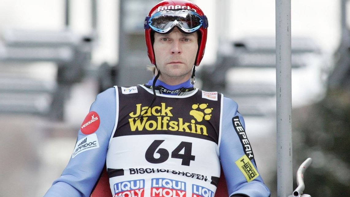 Janne Ahonen będzie sprzedawał kampery