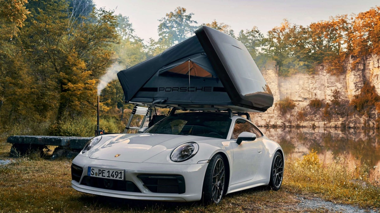 Porsche 911 jako kamper? Namiot dachowy dla ikony motoryzacji