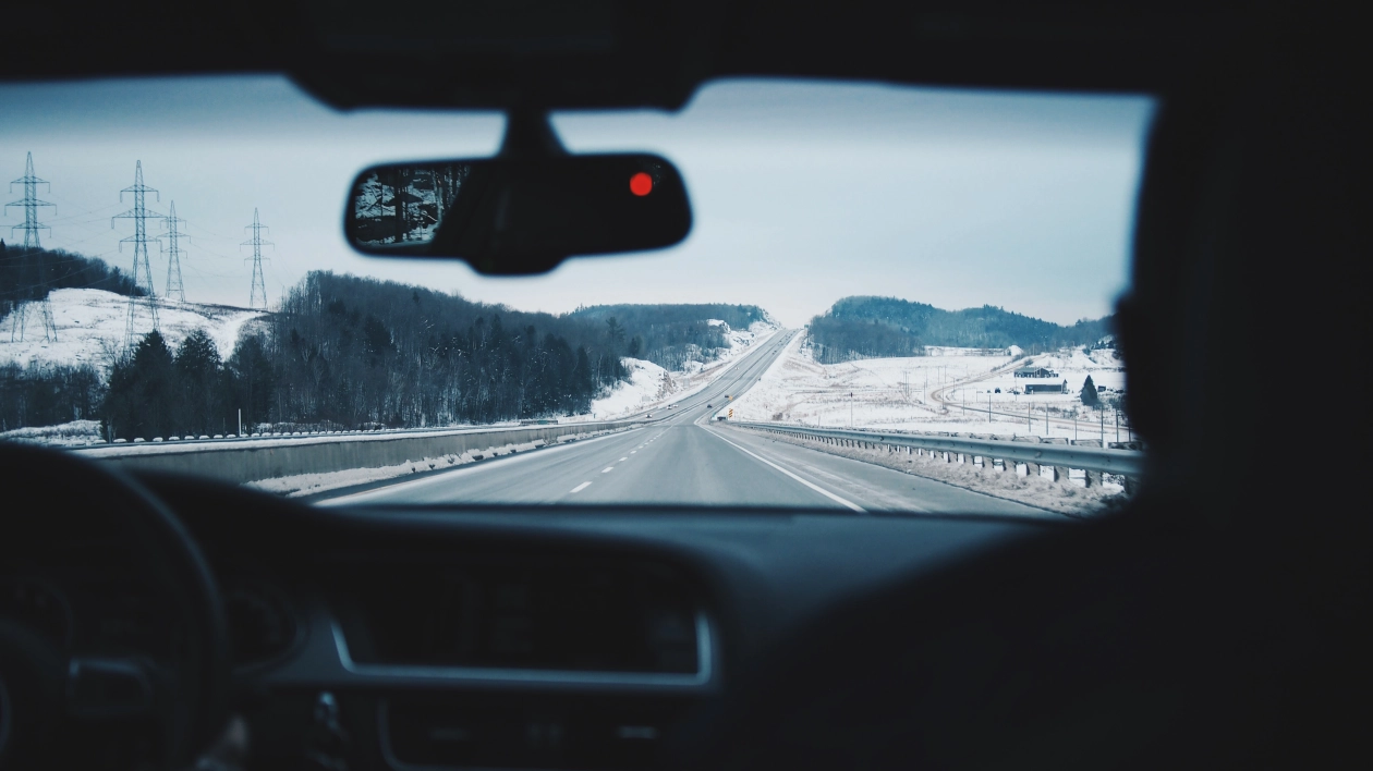 Wybierasz się w świąteczną podróż? Pamiętaj o kilku zasadach