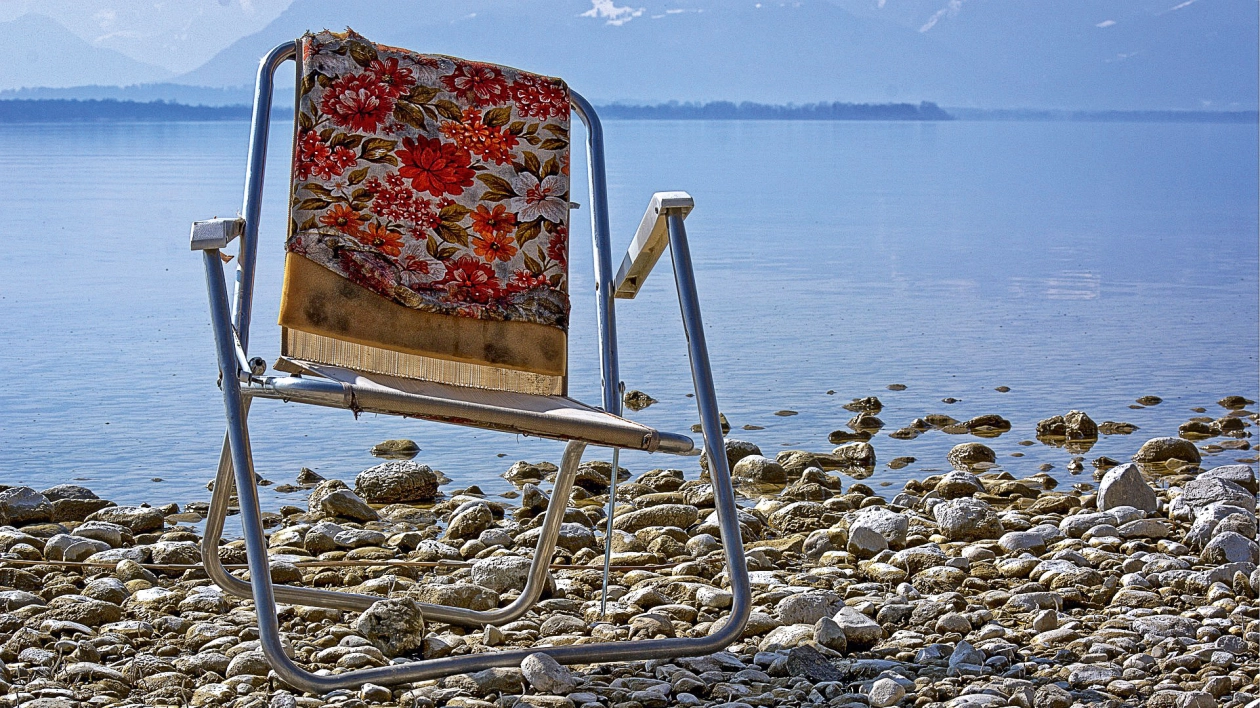 Potrzebuję nowego krzesła! Przegląd składanych foteli kempingowych