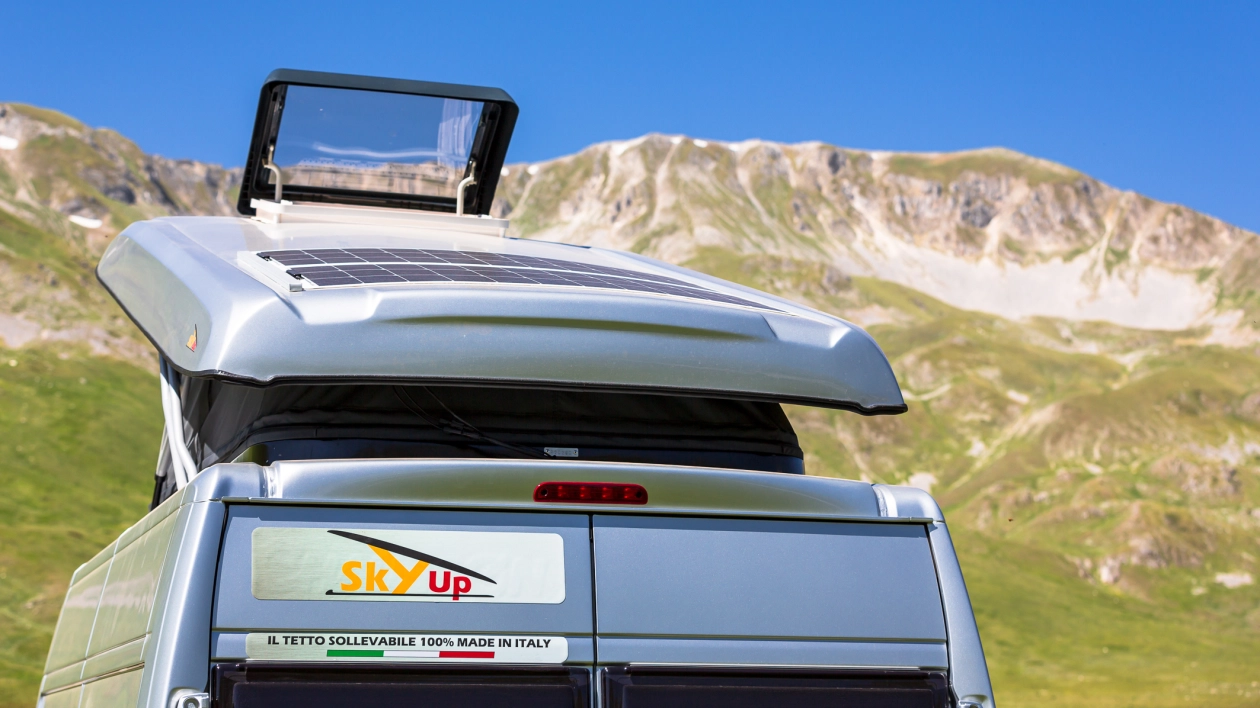 Sky-Up - dachy w górę!
