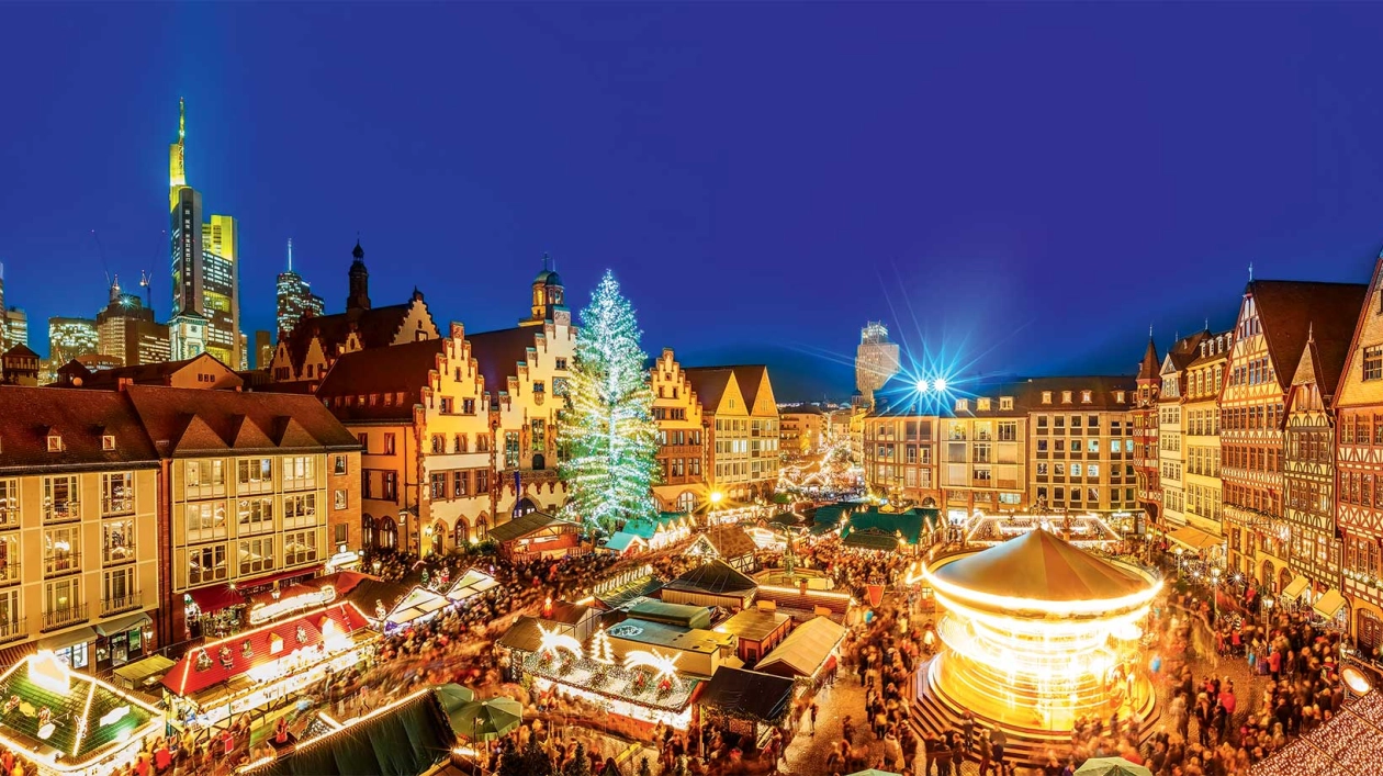 Frankfurt w czasie świątecznych jarmarków rozbłyska kolorami