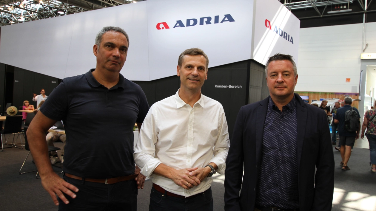 Elcamp wzmacnia współpracę z Adria Mobil