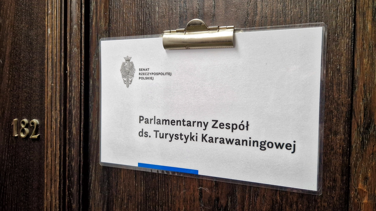 Akcyza na kampery - opłaty drogowe - podwyższenie DMC, czyli o caravaningu w Senacie RP