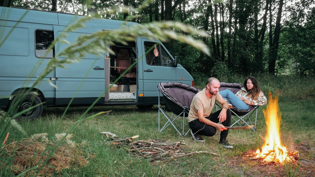 Podróżowanie.pl, wieloletni vanliferzy, nasi autorzy, którzy po wielu latach życia w trasie zapuszczają korzenie na działce w Portugalii