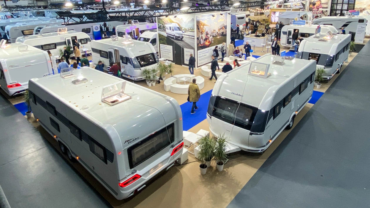 Zakup przyczepy kempingowej – jak wybrać, gdzie kupić i na co zwrócić uwagę?