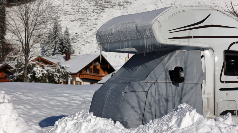 Jak grzałka reduktora Caramatic TwoControl chroni przed zamarzaniem?