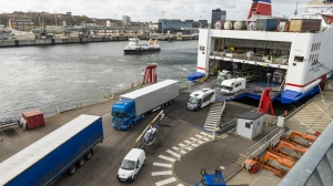 Kamper na promie – praktyczny przewodnik dla podróżników