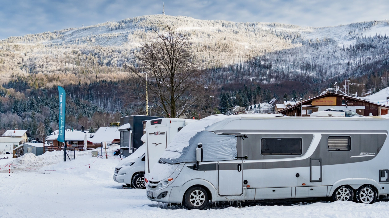 Całoroczne kamperparki w górach. Część 1 - Karpaty