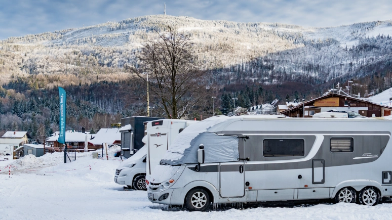 Całoroczne kamperparki w górach. Część 1 - Karpaty