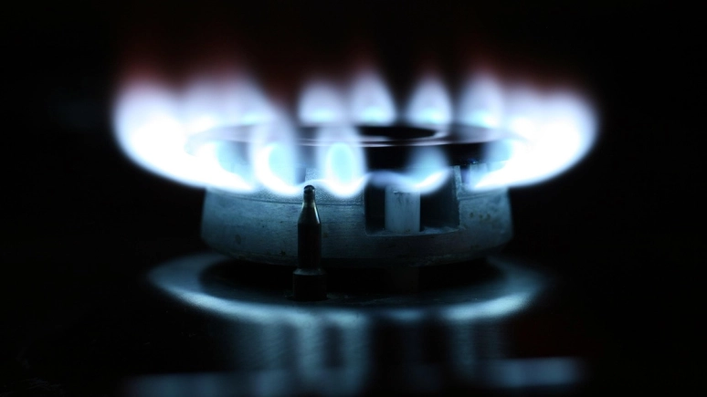 Więcej gazu, więcej komfortu – zewnętrzne zasilanie kampera na kempingu