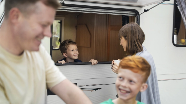 Wyjazd kamperem z dziećmi – jak się przygotować do podróży?