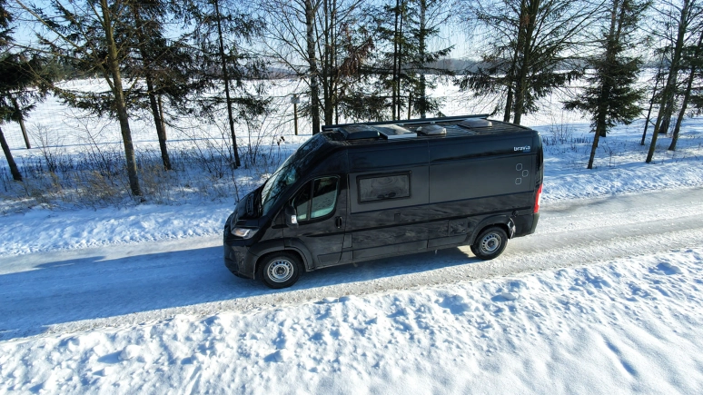 Test Bravia Mobil Swan 599. Czy przetrwa zimę?