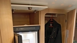 7 osób w kamperze? MAGIS 74 XT daje radę! - zdjęcie 8