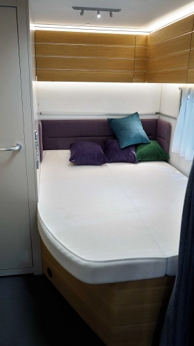 Adria Adora piękna i uniwersalna - zdjęcie 2