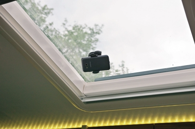 Alarm antywłamaniowy do kampera - bezcenny w podróży