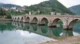 Camping w Albanii, czyli na tropie bunkrów - zdjęcie 1