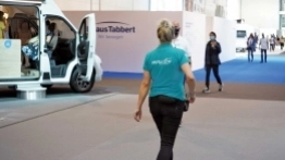 Nie nosisz maseczki lub źle ją zakładasz – zostaniesz upomniany. Za drugim razem stracisz bilet i będziesz musiał opuścić teren targów - zdjęcie 5