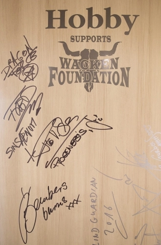 Caravaning w rytmie heavy metalu - zdjęcie 6