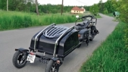 Camp-Riders za motocyklem trudno dostrzec. Producenci zapewniają, że nie czuć wpływu na trakcję motocykla. - zdjęcie 2