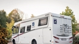 Dobrze doposażona pełna integra to wydatek rzędu 500 zł netto za dobę w sezonie wysokim - zdjęcie 5