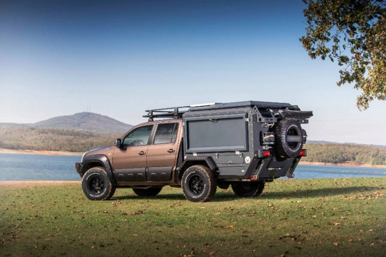 CRAWLER CMP 190 PICKUP CARAVAN