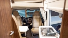 W środku panuje specyficzny, domowy klimat - zdjęcie 3