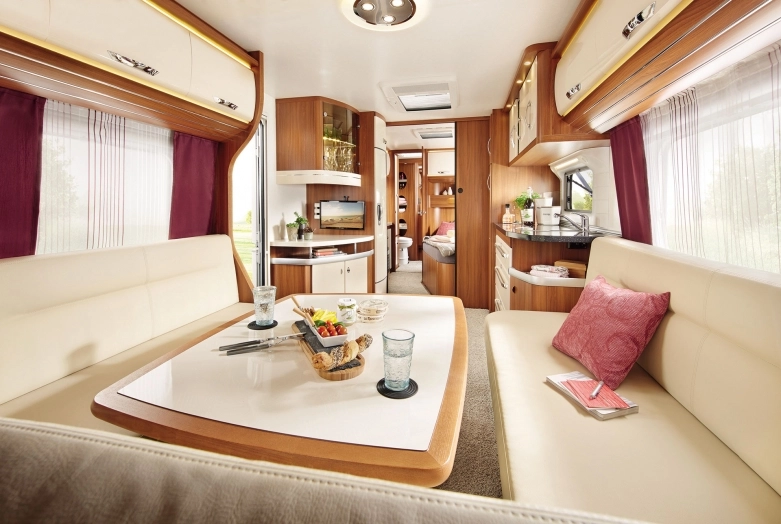 Czy pamiętacie te przyczepy Hobby? Nadal kuszą swoją klasą!