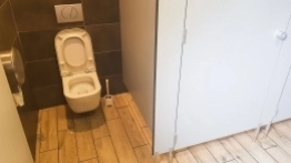 Menadżerowie pól wiedzą, że toalety grają pierwszą rolę przy wyborze kempingu - zdjęcie 22