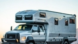 EarthRoamer XV-HD, czyli luksusowy kamper 4x4 za 1.7 mln dol.  - zdjęcie 6