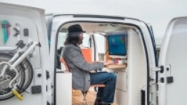 Elektryczne biuro na kołach - zdjęcie 4