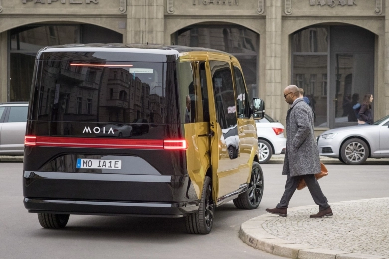 Elektryczny Crafter z zasięgiem ponad 300 kilometrów 